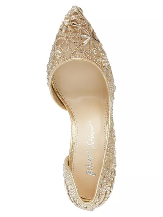 NWT Betsey Johnson Women\'s Chic Rhinestone Evening Pumps Lt. Gold 9